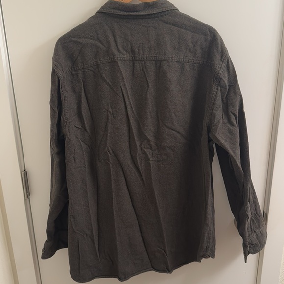 Men’s Pendleton Flannel Button Up - Picture 3 of 3